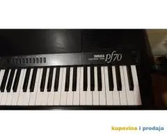 YAMAHA  PF70 electronic piano