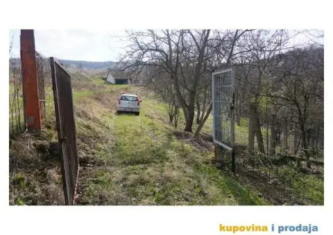 Prodajem plac, na obroncima fruške gore 9 km od Novog Sada - 2/5