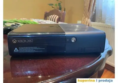 XBOX 360 E - 5/6