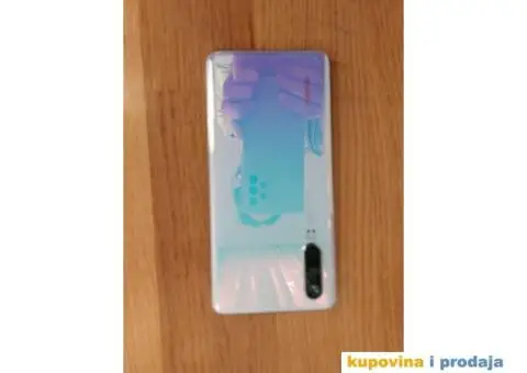 Huawei P30 - 8/9