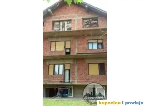 Kuca  480  m2  sa  lokalom  75  m2  Smederevo - 6/15