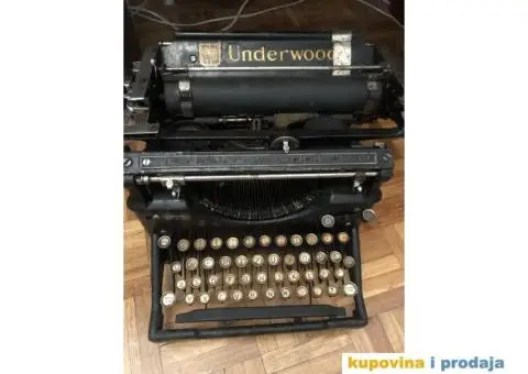 VINTAGE UNDERWOOD TYPEWRITER 1920’s - 3/9