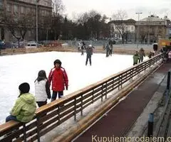 Muska osoba potrebna za posao montaža klizališta sezonski. Beograd - 1